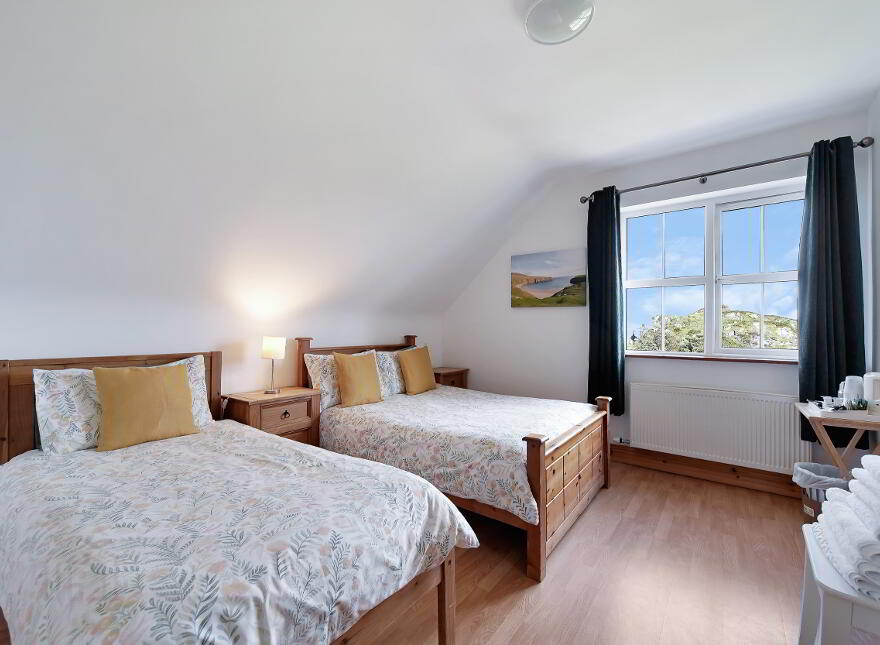 Slieve League House, Teelin, Carrick, F94YD23