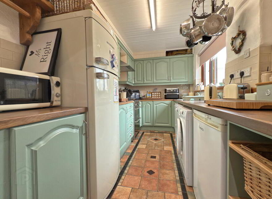 1 Elmwood Park, Bushmills, BT57 8QT