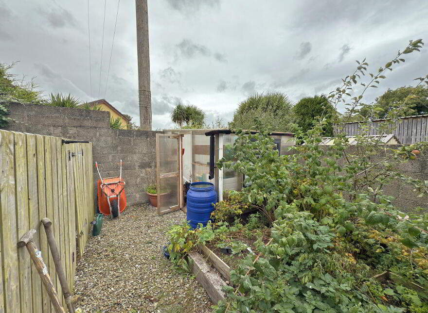 1 Elmwood Park, Bushmills, BT57 8QT