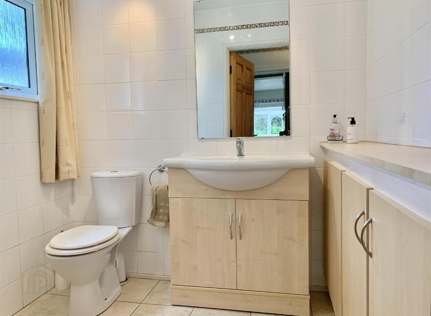 2a Maxwell Road, Bryansburn Road, Bangor West, Bangor, BT20 3RA