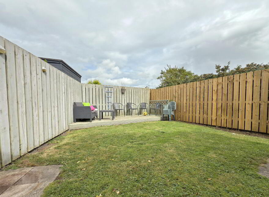 19 Bushfoot Avenue, Portballintrae, BT57 8YY