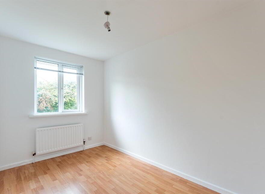 8 Inglewood Court, Belfast, BT4 1RY