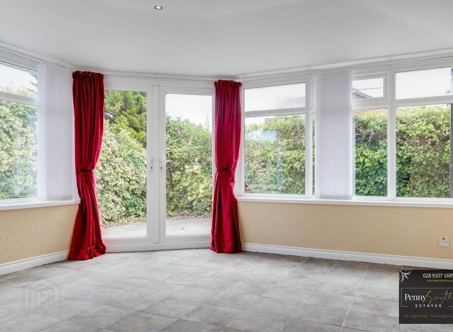 3 Lord Wardens Drive, Bangor, BT19 1YF