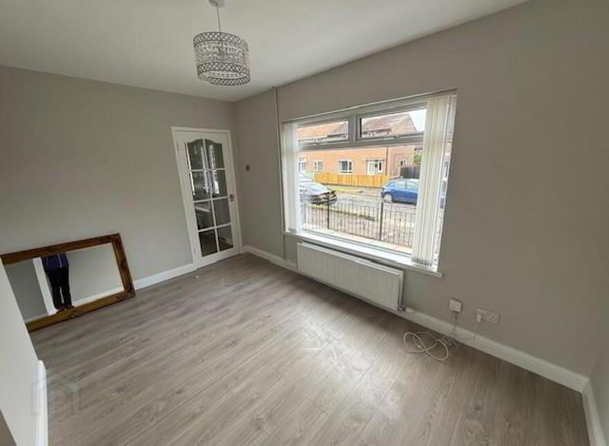10 Knocknagoney Grove, Belfast, BT4 2QE