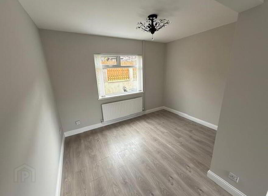 10 Knocknagoney Grove, Belfast, BT4 2QE