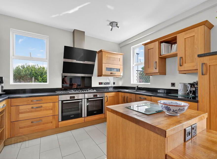 117 Hillsborough Road, Lisburn, BT28 1JX