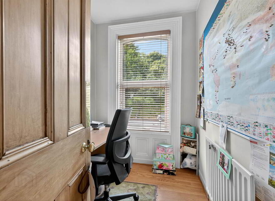 117 Hillsborough Road, Lisburn, BT28 1JX