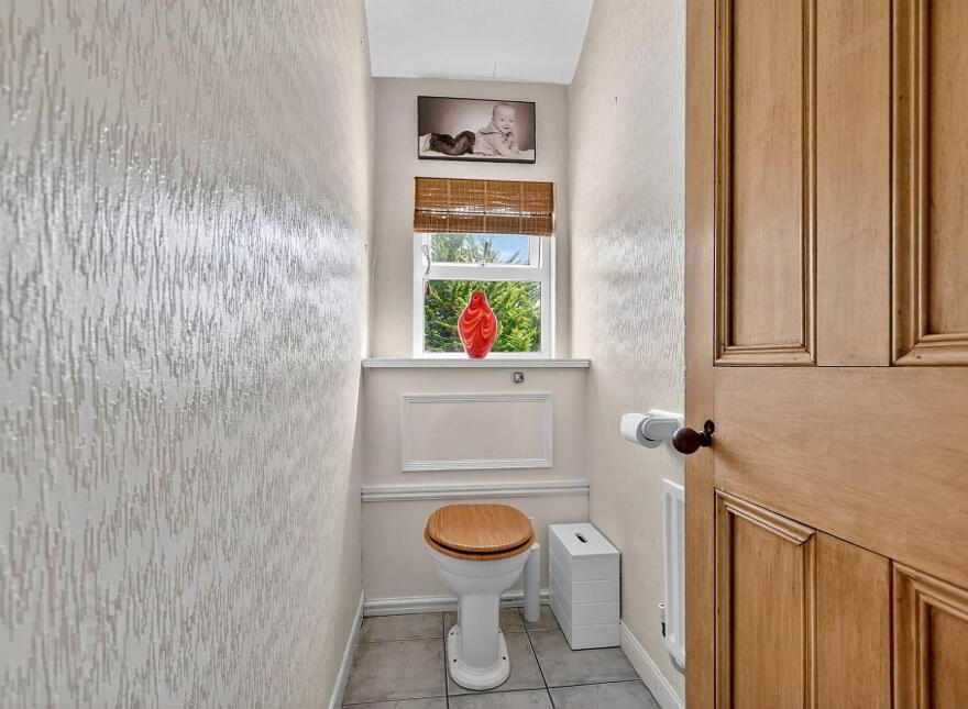 117 Hillsborough Road, Lisburn, BT28 1JX