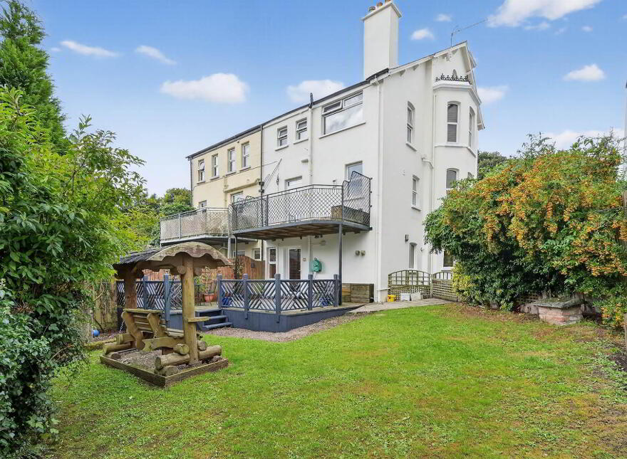 117 Hillsborough Road, Lisburn, BT28 1JX