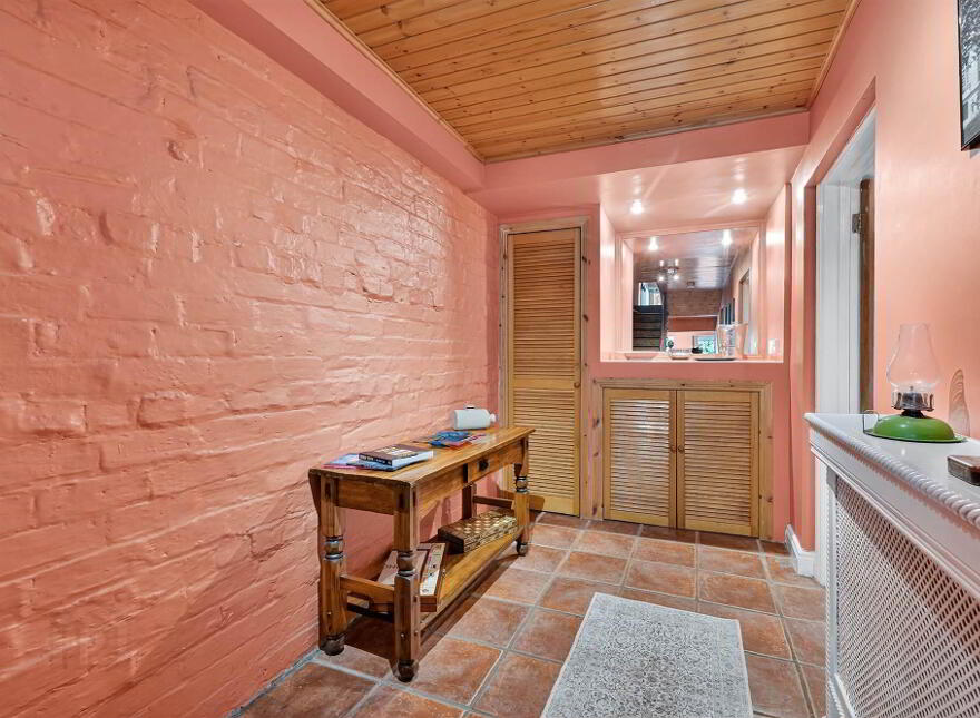 117 Hillsborough Road, Lisburn, BT28 1JX