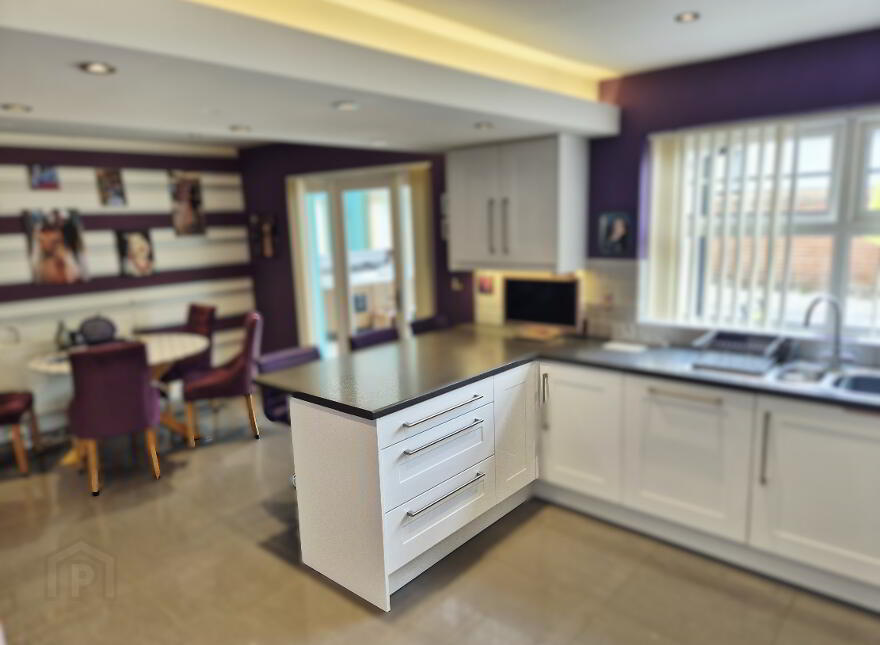 41 Knocklynn Grove, Coleraine, BT52 1WR