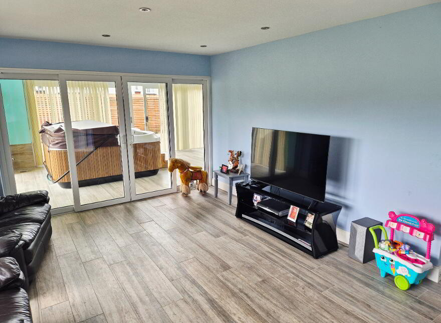 41 Knocklynn Grove, Coleraine, BT52 1WR