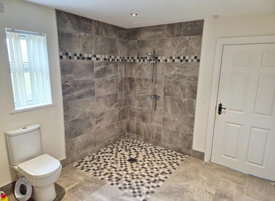 41 Knocklynn Grove, Coleraine, BT52 1WR