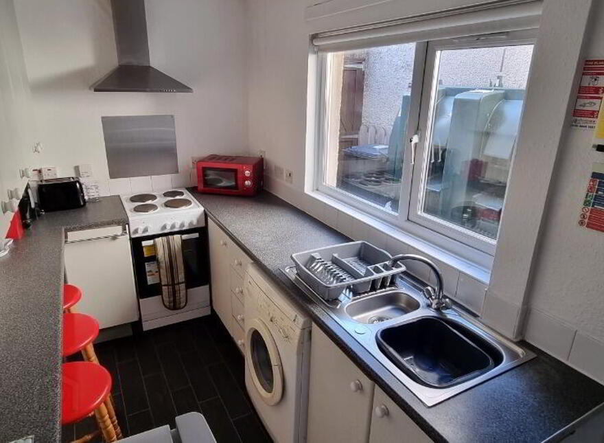 36 Meadowbank Place, Belfast, BT9 7FF