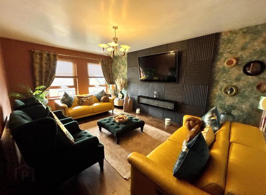 1 Lyndhurst View Close, Belfast, BT13 3XD