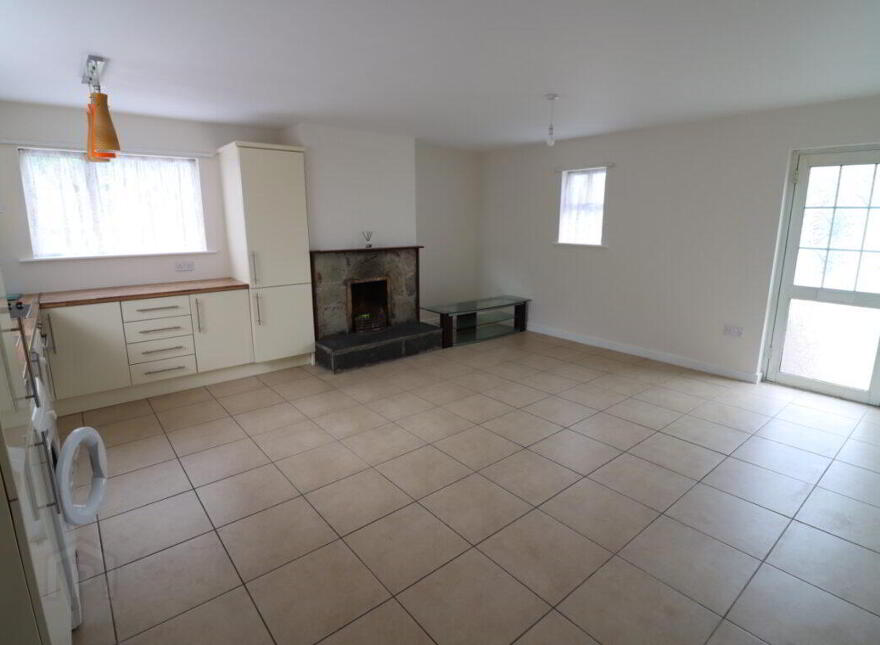 Avalon, Myrtleville, P43FV00
