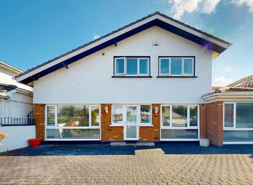 35 The Dunes, Portmarnock, Dublin photo