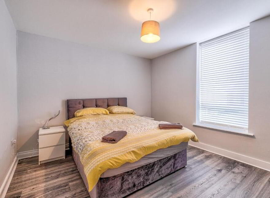 2 Dunluce Street (FLAT 2), Portrush, BT56 8DH