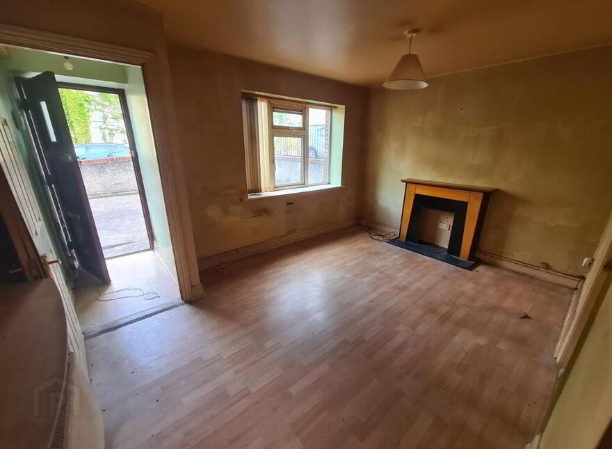 54 Lios Na Greine, South Douglas Road, Douglas