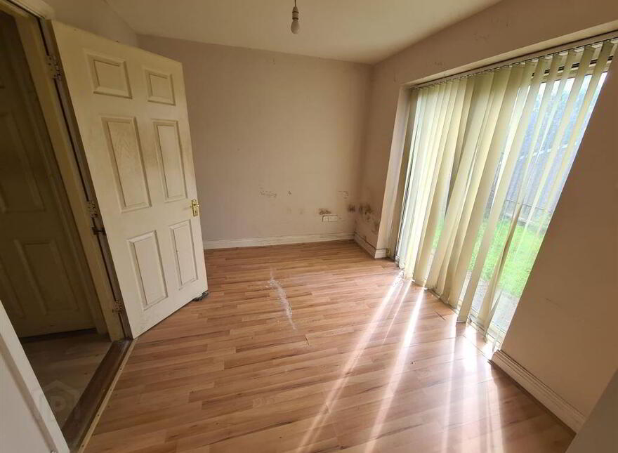 54 Lios Na Greine, South Douglas Road, Douglas