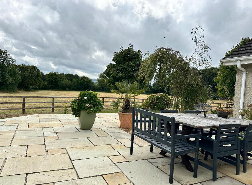 Maple Lodge, Kilcullen, Thomastown, R95