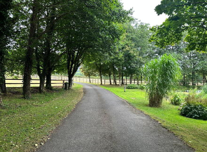 Maple Lodge, Kilcullen, Thomastown, R95