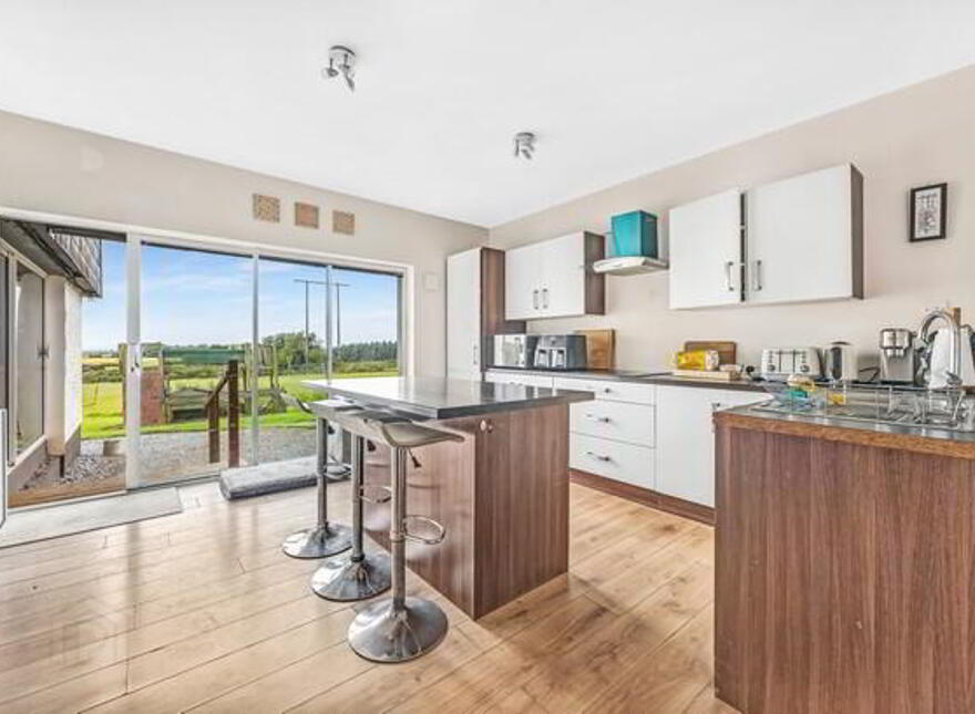 Adamstown, Garristown, A42X953