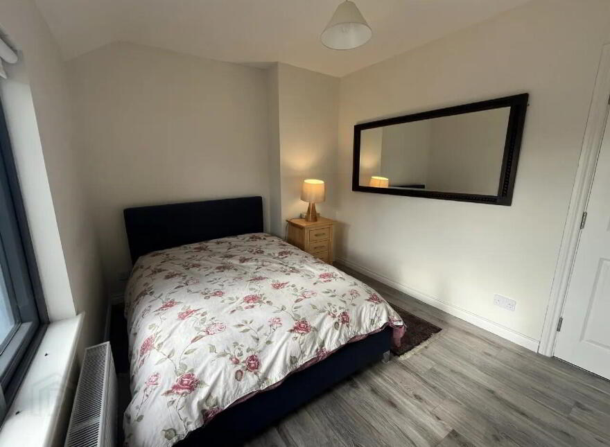Pier Road, Enniscrone, F26E8Y7