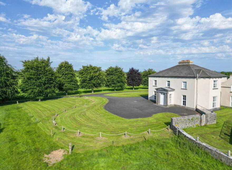 Woodville House On, C. 38 Acres, Woodville, Templemore, E41CA40