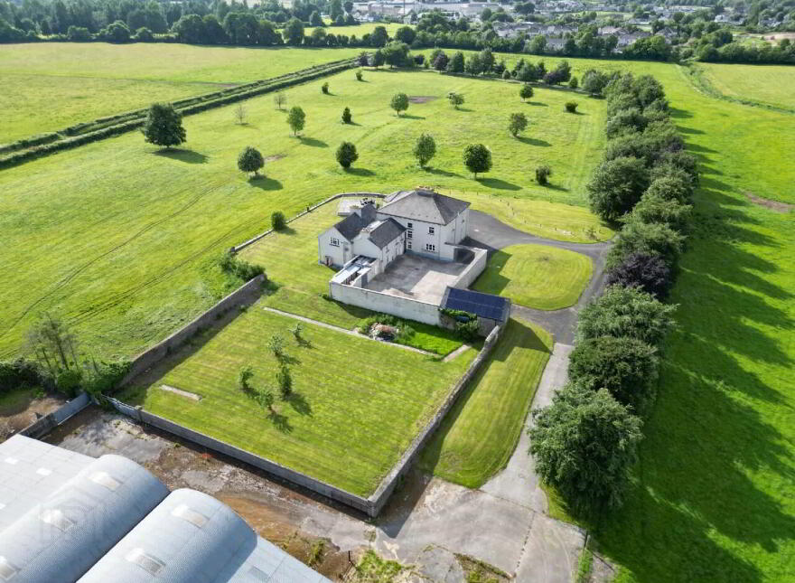 Woodville House On, C. 38 Acres, Woodville, Templemore, E41CA40