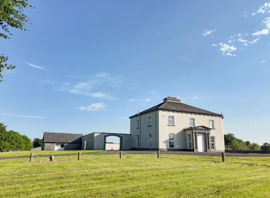 Woodville House On, C. 38 Acres, Woodville, Templemore, E41CA40
