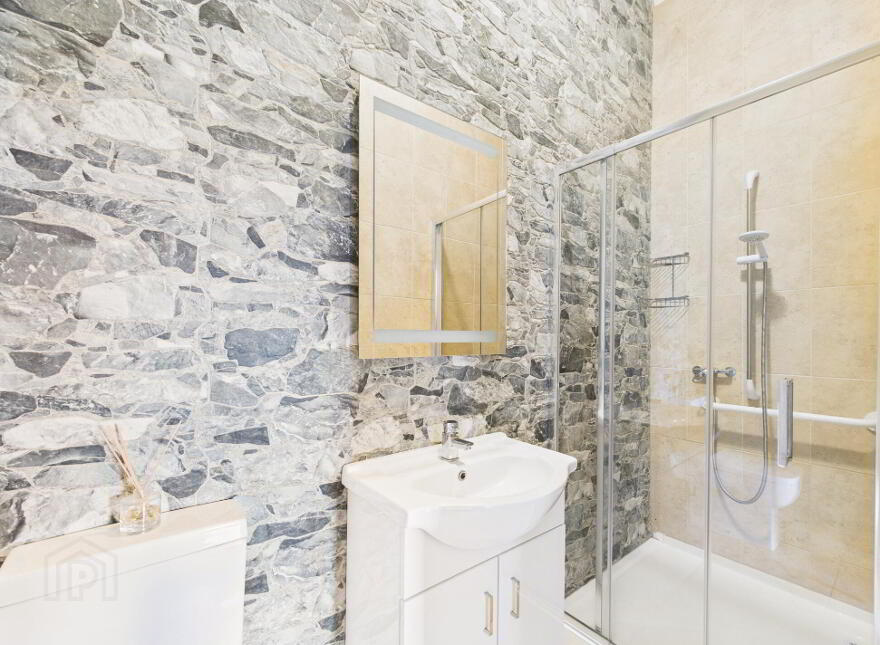 Woodville House, Estate, Woodville, Templemore, E41CA40