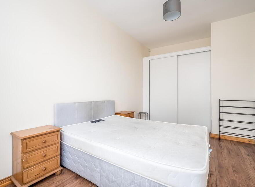6 Langtry Court, Belfast, BT5 4DN