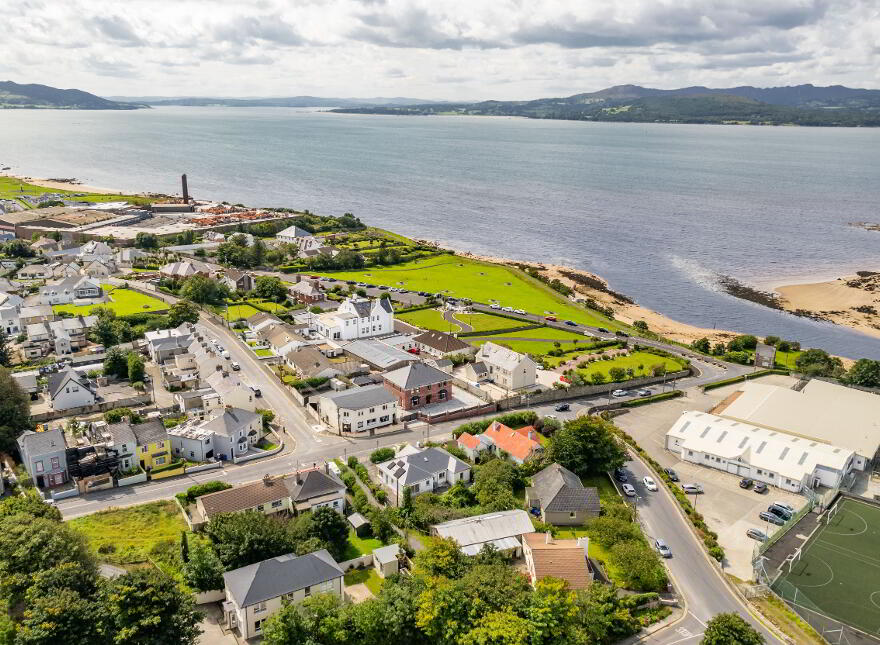 Castle Avenue, Buncrana