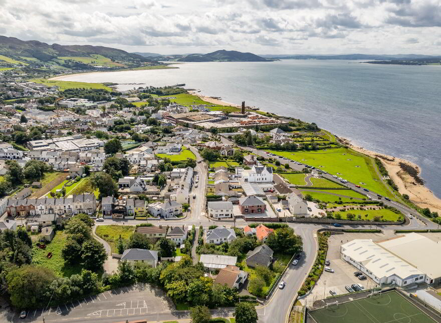 Castle Avenue, Buncrana