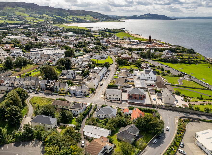 Castle Avenue, Buncrana