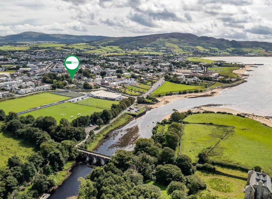 Castle Avenue, Buncrana
