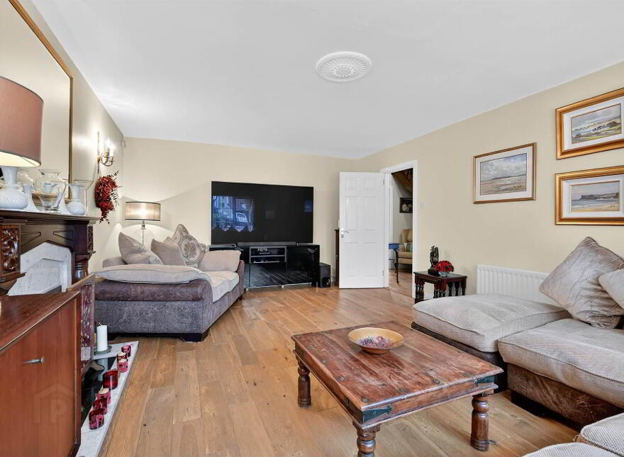 20 Glebe Manor, Hillsborough, BT26 6NS