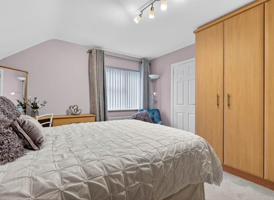 20 Glebe Manor, Hillsborough, BT26 6NS