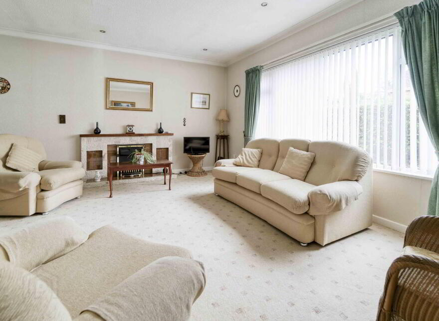 16 Thornleigh Close, Lisburn, BT28 2DB