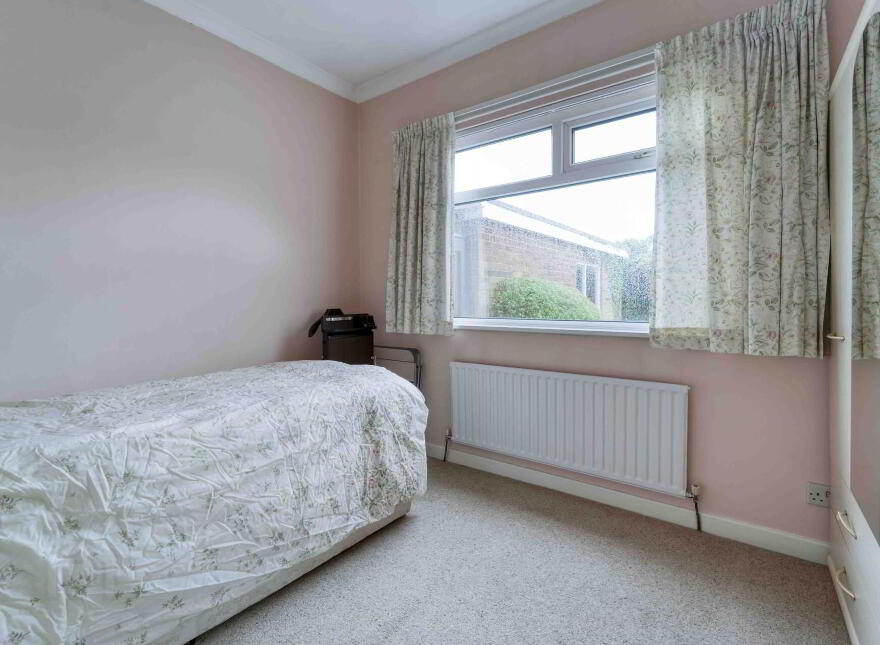 16 Thornleigh Close, Lisburn, BT28 2DB
