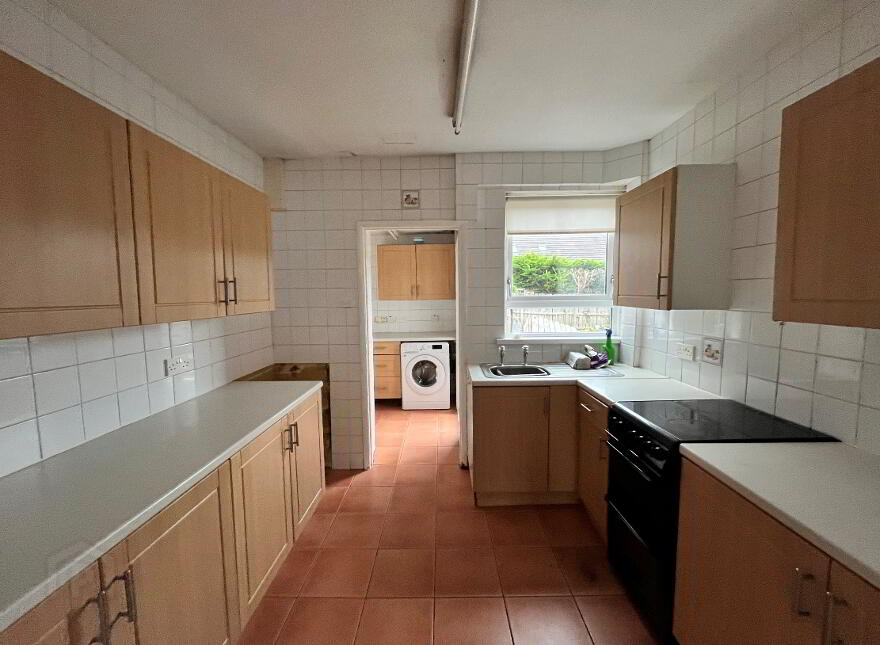 33 Coronation Road, Carrickfergus, BT38 7EX