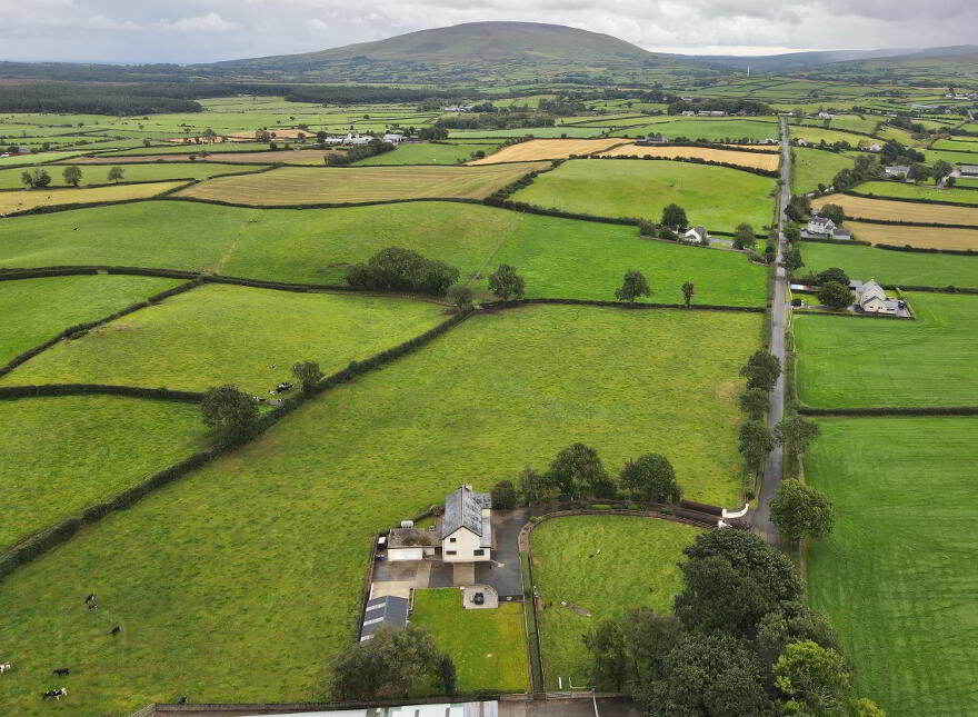 'Mullaghdubh', 54 Ballykenver Road, Armoy, Ballymoney, BT53 8TR
