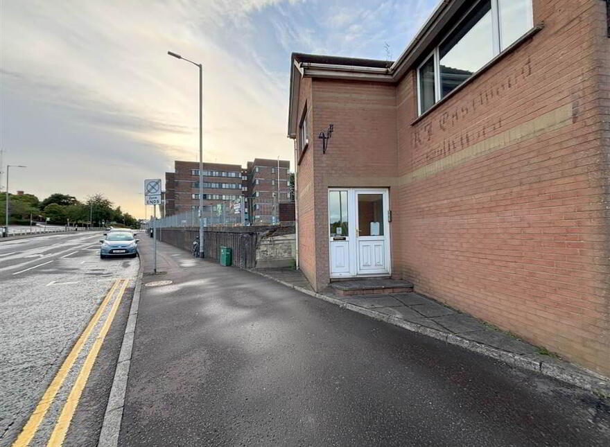 27 Linenhall Street, Lisburn, BT28 1FJ