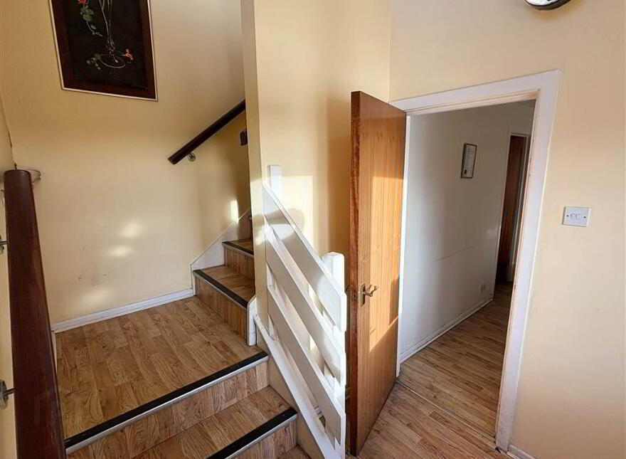 27 Linenhall Street, Lisburn, BT28 1FJ