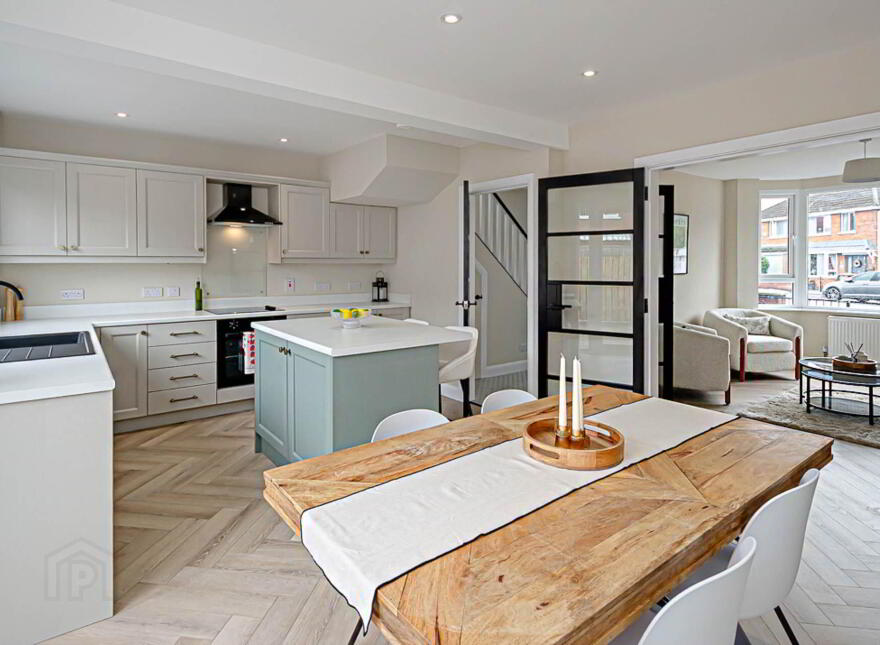 17 Sandhill Park, Ballyhackmore, Belfast, BT5 6DR