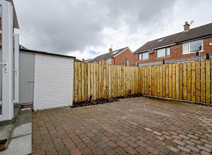 17 Sandhill Park, Ballyhackmore, Belfast, BT5 6DR