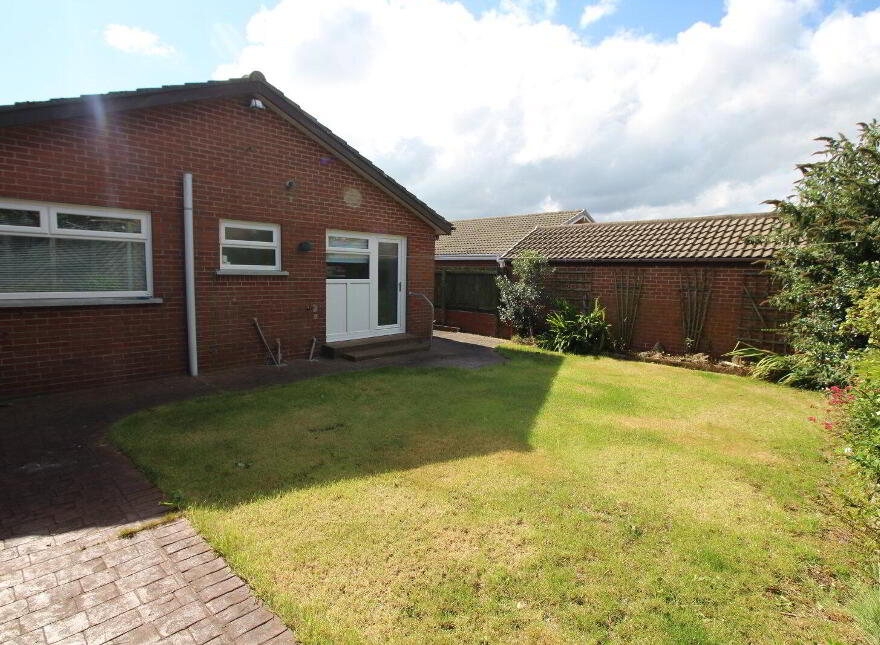 7 Knockagh Heights, Carrickfergus, BT38 8QZ
