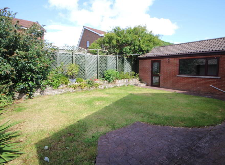 7 Knockagh Heights, Carrickfergus, BT38 8QZ
