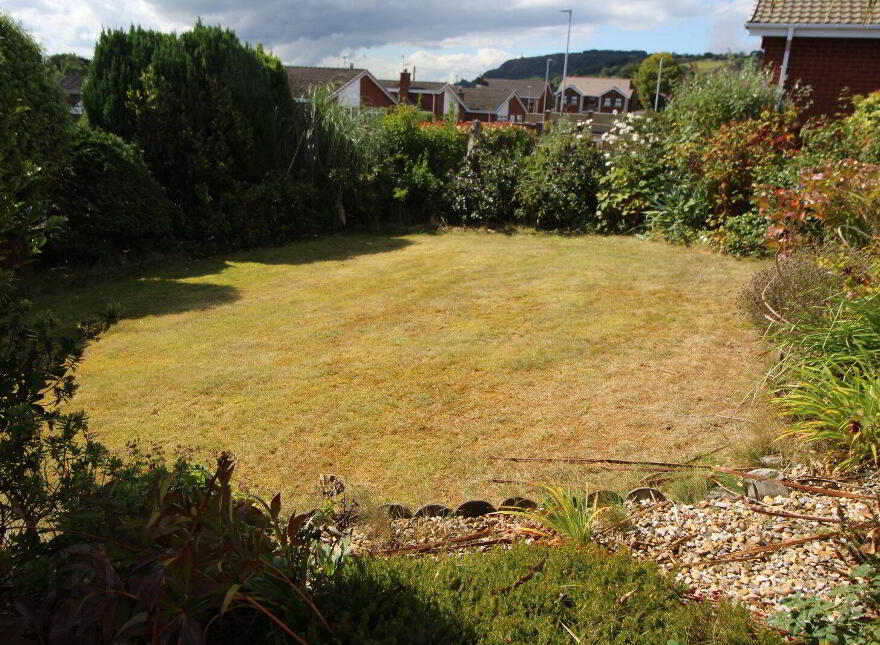 7 Knockagh Heights, Carrickfergus, BT38 8QZ